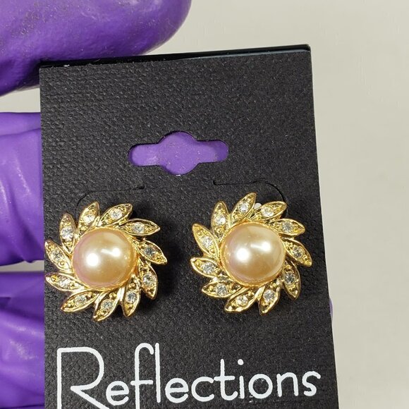 Women's Stylish Polished Gold tone Sparkling Crystal Stud Earrings - Size 0.5-in - Picture 6 of 7